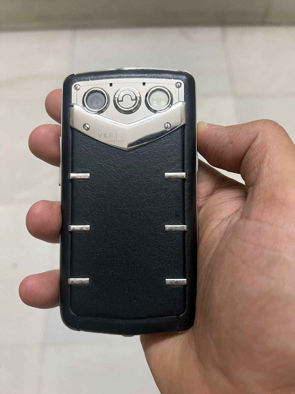 Vertu Constellation Quest Qwerty Keypad Mobile Phone