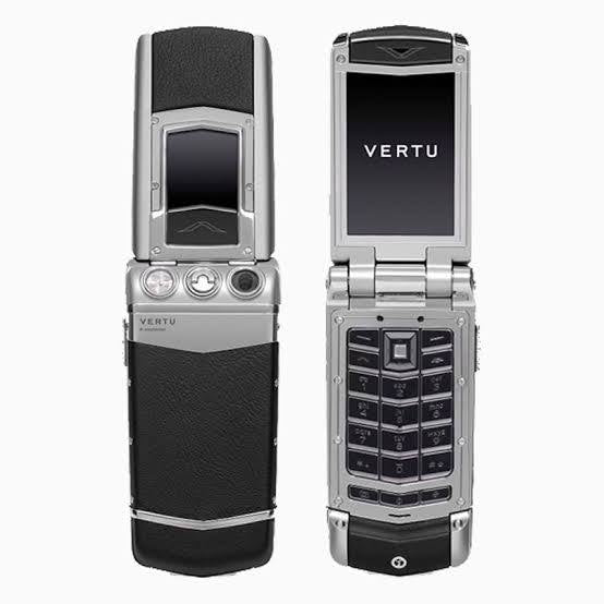 Product Name: Vertu Constellation Ayxta Black Flip Keypad Mobile