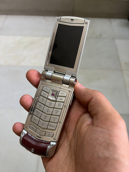 Vertu Constellation Ayxta Maroon Brown Alligator Flip Keypad Mobile