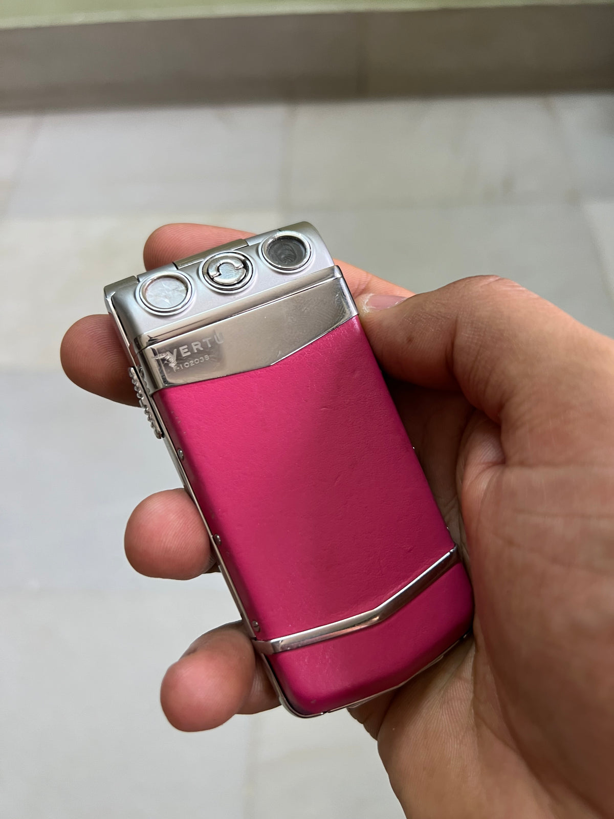 Vertu Constellation Ayxta Pink Keypad Handset