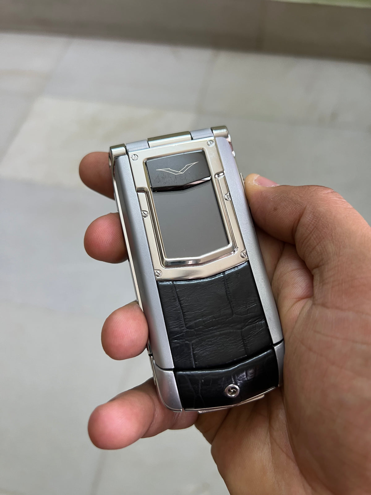 Vertu Constellation Ayxta Black Alligator Vintage Keypad Mobile