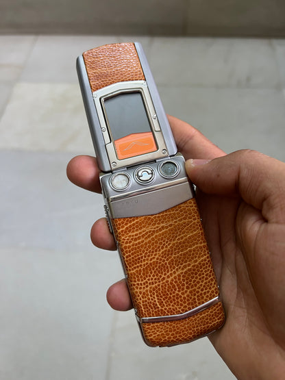Vertu Constellation Ayxta Orange Keypad Mobile