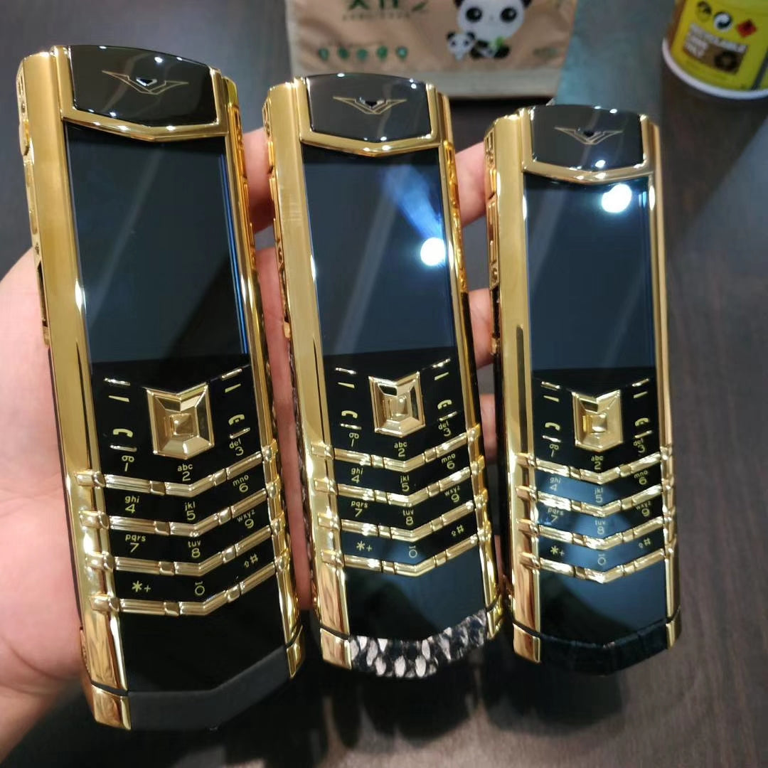 هاتف VERTU Signature S Dragon للأعمال