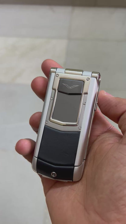 Product Name: Vertu Constellation Ayxta Black Flip Keypad Mobile