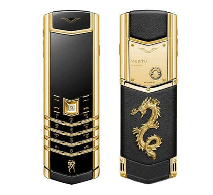 هاتف Vertu Signature S Dragon Edition المزود بلوحة مفاتيح (طلب مسبق)